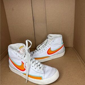 Nike Blue And Orange Sneakers for Sale up to 90% Off: Poshmark